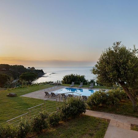 Aura Maris Beach Residence Mazzaforno Чефалу Екстериор снимка