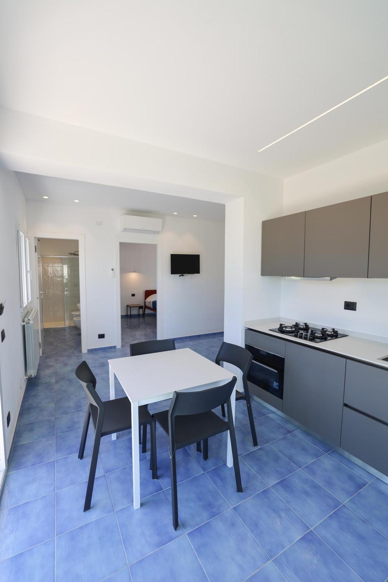 Aura Maris Beach Residence Mazzaforno Чефалу Екстериор снимка